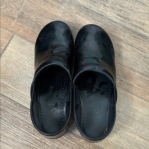 Dansko Black Flats & Loafers